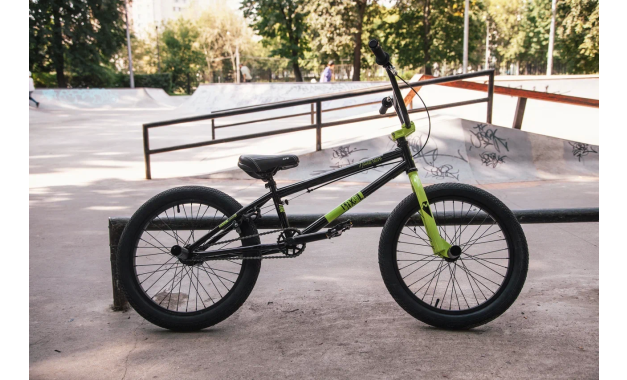 NOVATRACK PIXEL BMX 2022, рама 10", черный