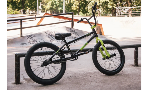 NOVATRACK PIXEL BMX 2022, рама 10", черный