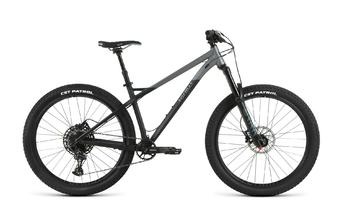 Велосипед FORMAT 1311 PLUS 27,5 черный матовый-темно-серый матовый, размер M